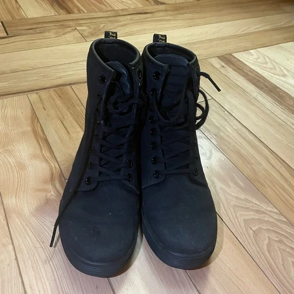 Dr. Martens | Shoes | I Didnt Wear Them Very Much Dont Need  display picture 1